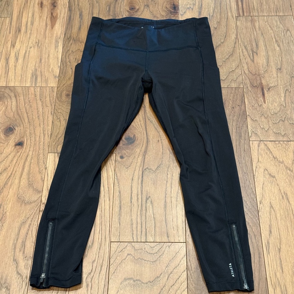 Athleta Ultimate Run 7/8 Tight Leggings Black Mesh Ankle Zip Pockets Medium